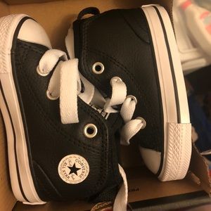 Black converse